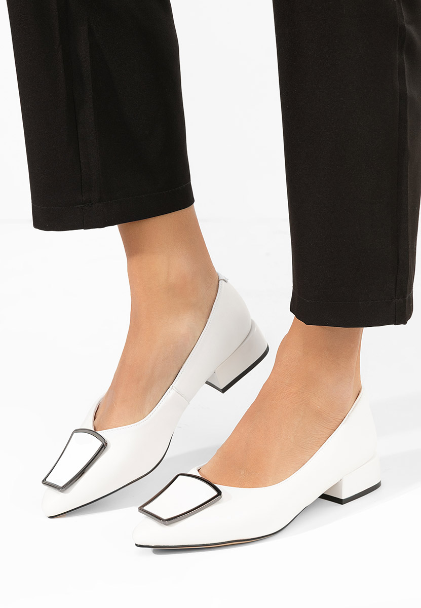 Pantofi cu toc mic Darila albi