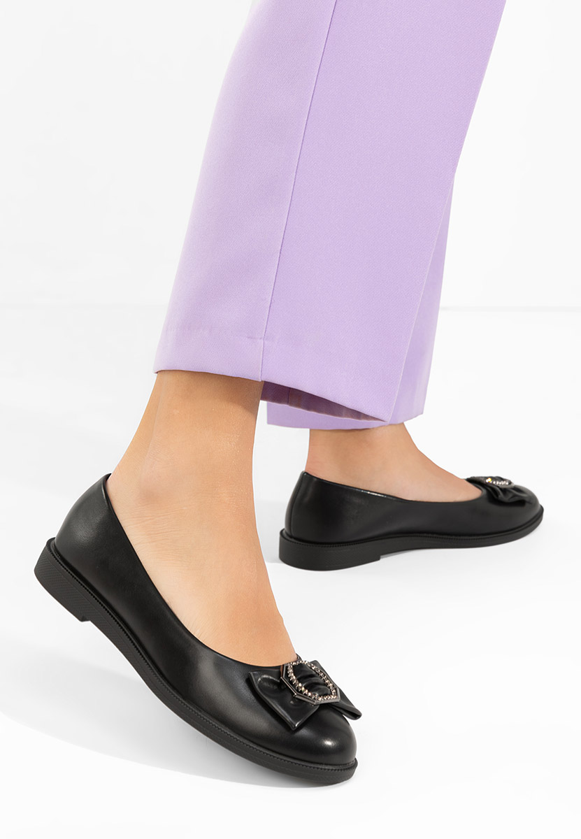 Balerini dama Briania negri