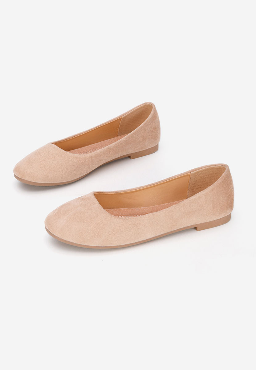 Balerini dama Agappia nude