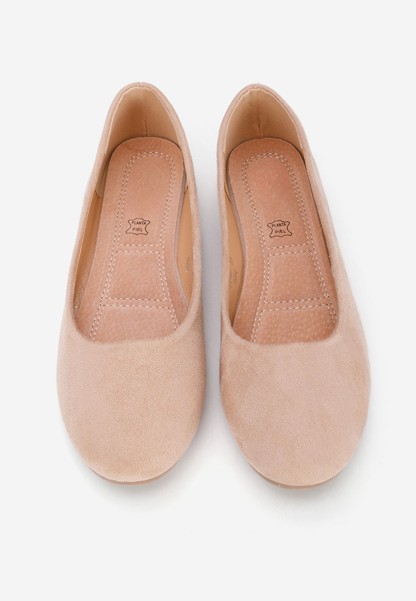 Balerini dama Agappia nude