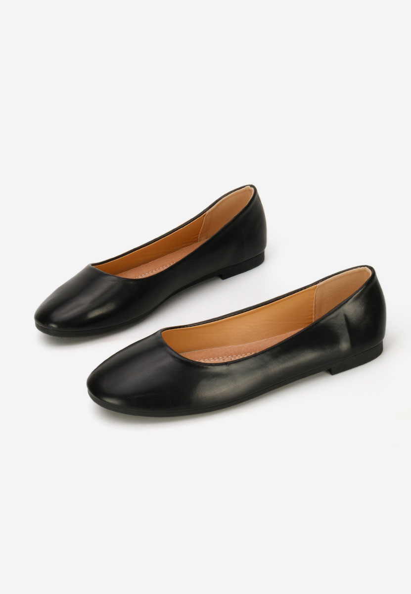 Balerini dama Zoenia negri