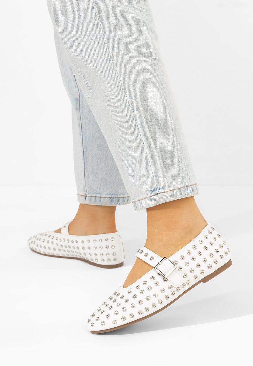 Balerini cu bareta Karem albi