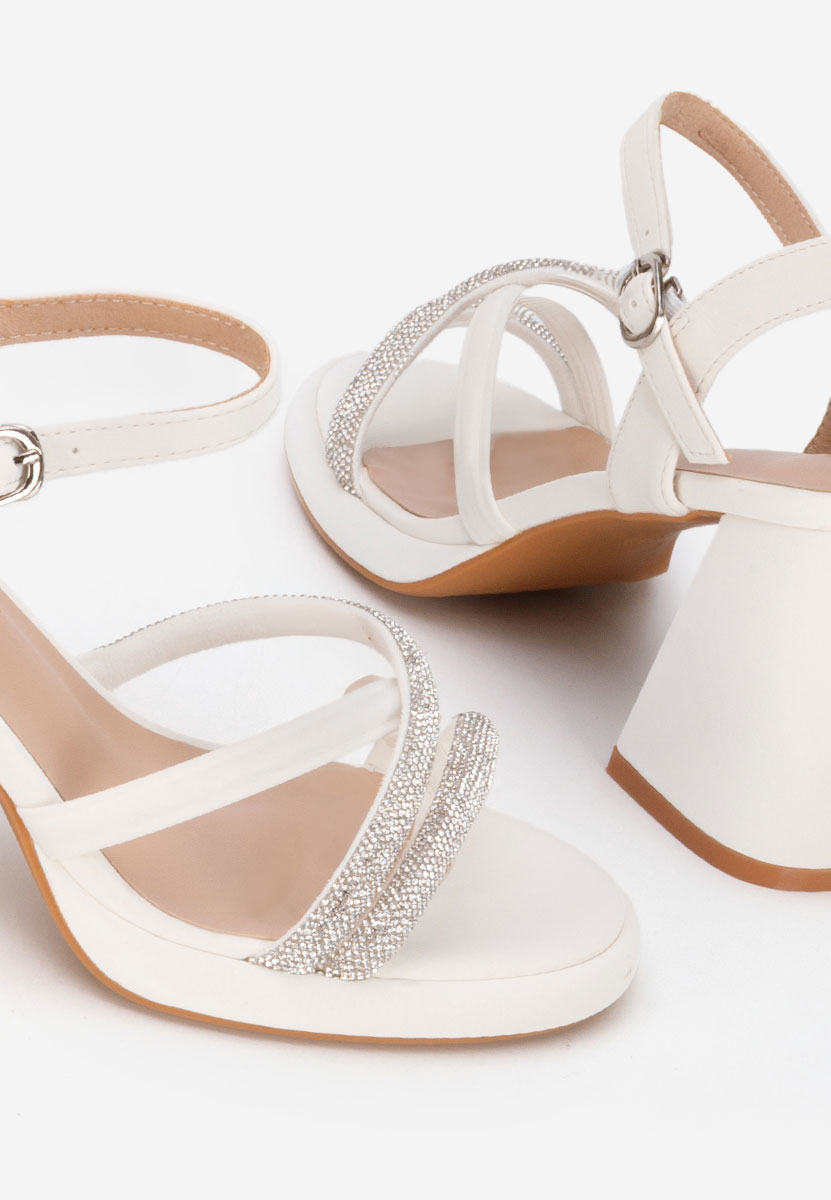 Sandale cu toc gros Castelia albe