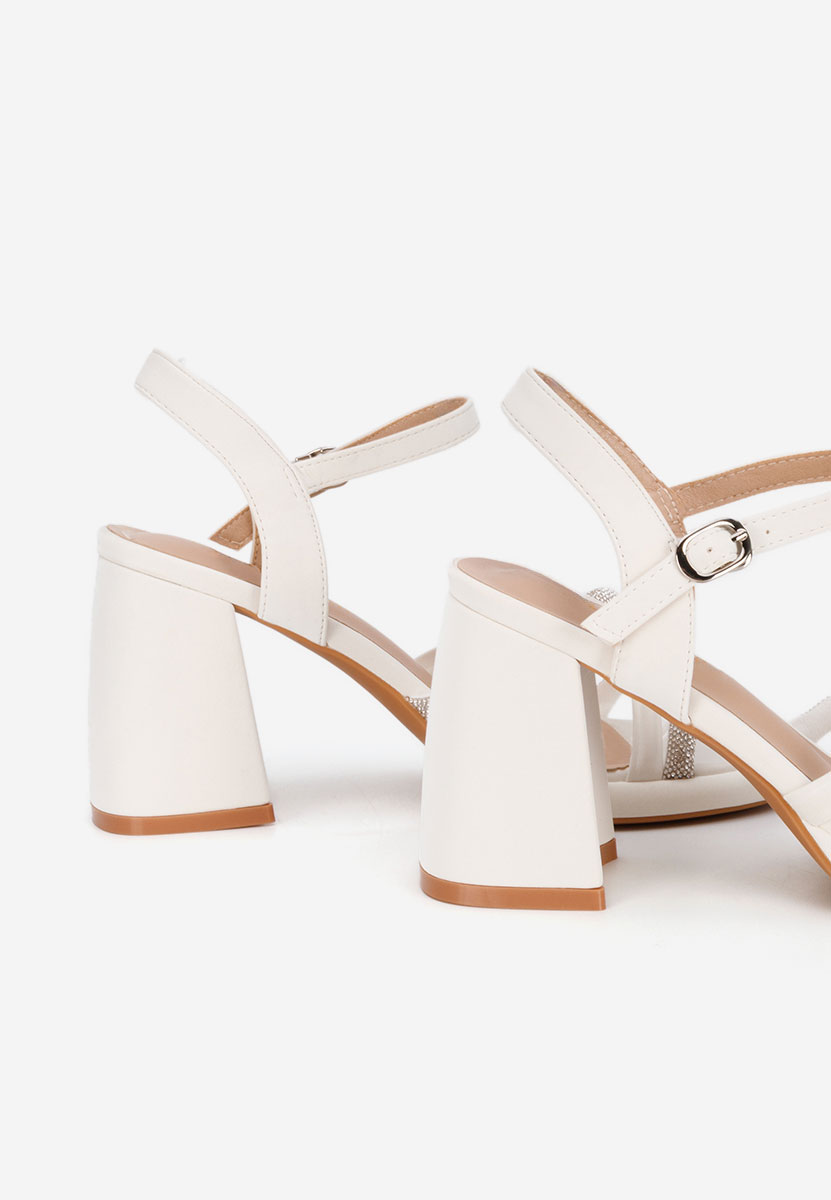 Sandale cu toc gros Castelia albe