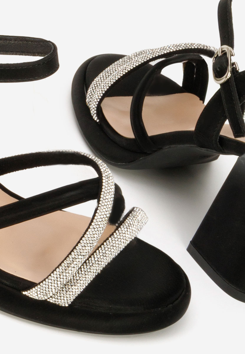 Sandale cu toc gros Castelia negre