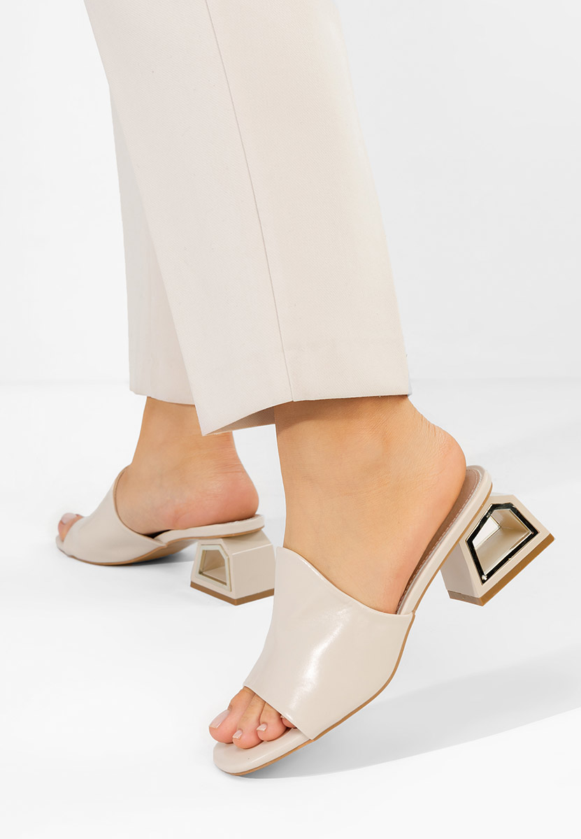 Papuci cu toc gros Alesandria bej