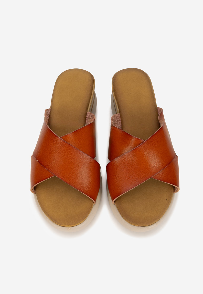 Papuci cu platformă Jadie camel