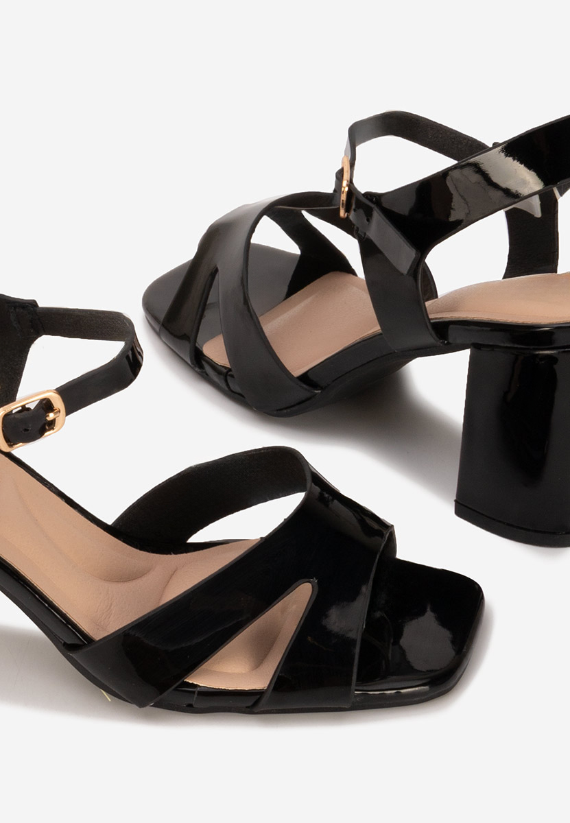 Sandale cu toc gros Iustima negre