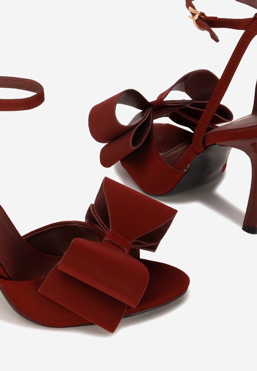 Sandale elegante cu toc Viviene grena