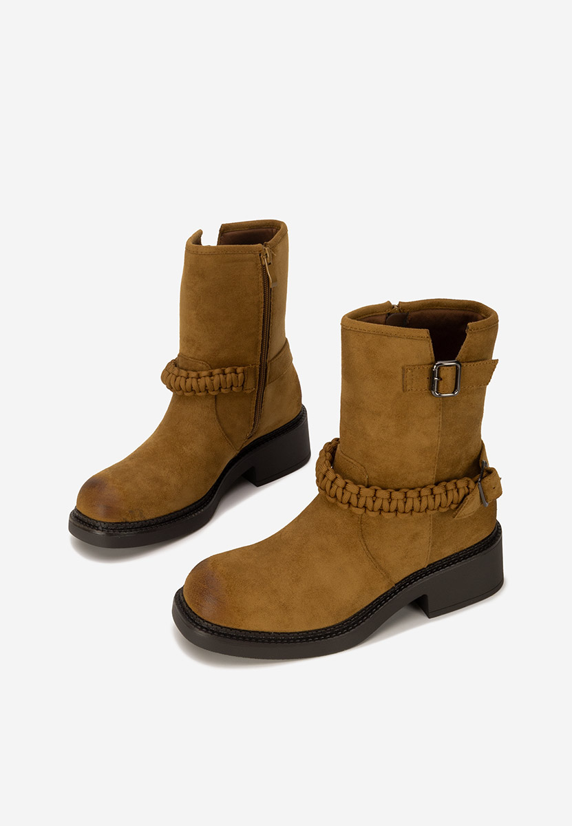 Ghete dama Sikada camel